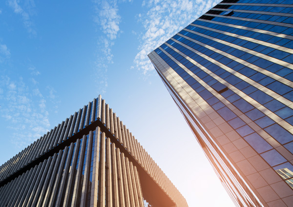 潜水打捞,成都潜水打捞,成都泓和潜水(成都市分公司)、水下爆破、渗水补漏、沉井带水施工、水下桥墩拆除、水下清淤、水下安装服务。